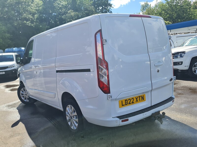 Ford 2.0 300 EcoBlue Limited Panel Van 5dr Diesel Manual L1 H1 Euro 6 (s/s) (130 ps)