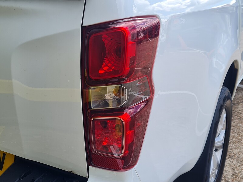 Isuzu TD DL20 Pickup 1.9 Manual Diesel