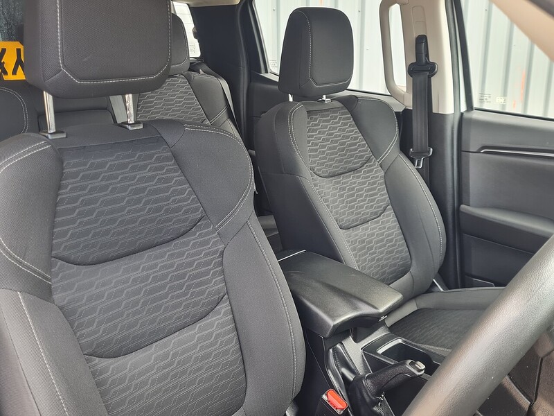 Isuzu TD DL20 Pickup 1.9 Manual Diesel