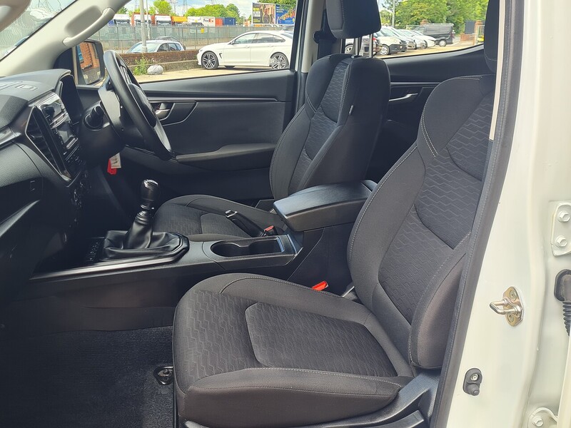 Isuzu TD DL20 Pickup 1.9 Manual Diesel