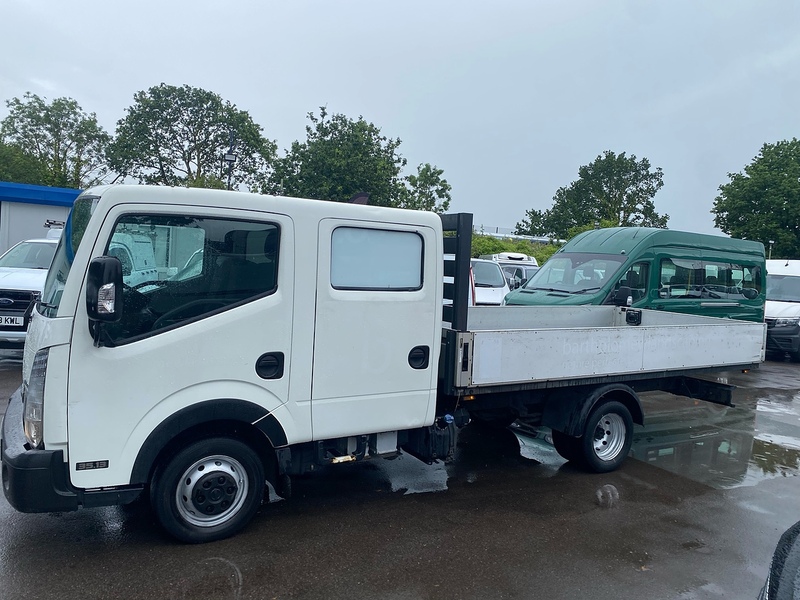 Nissan 3.0 dCi 35.13 Dropside Double Cab 4dr Diesel Manual L3 Euro 6 (130 ps)