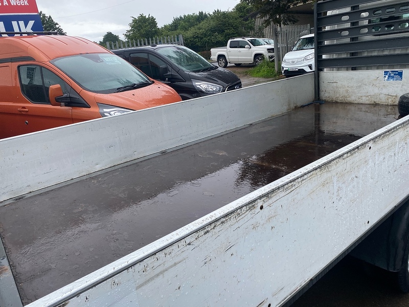 Nissan 3.0 dCi 35.13 Dropside Double Cab 4dr Diesel Manual L3 Euro 6 (130 ps)