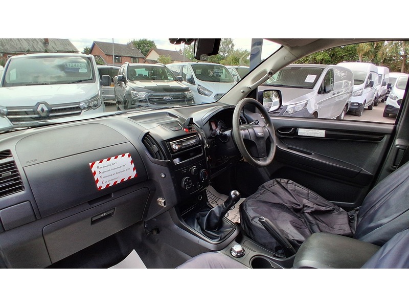 Isuzu 2.5 TD Pickup 4dr Diesel Manual 4x4 (192 g/km, 161 bhp)