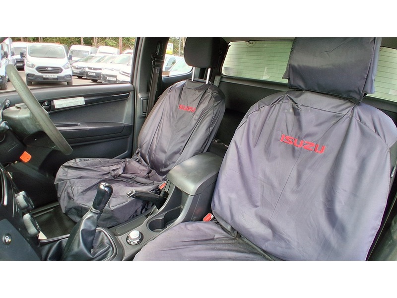 Isuzu 2.5 TD Pickup 4dr Diesel Manual 4x4 (192 g/km, 161 bhp)