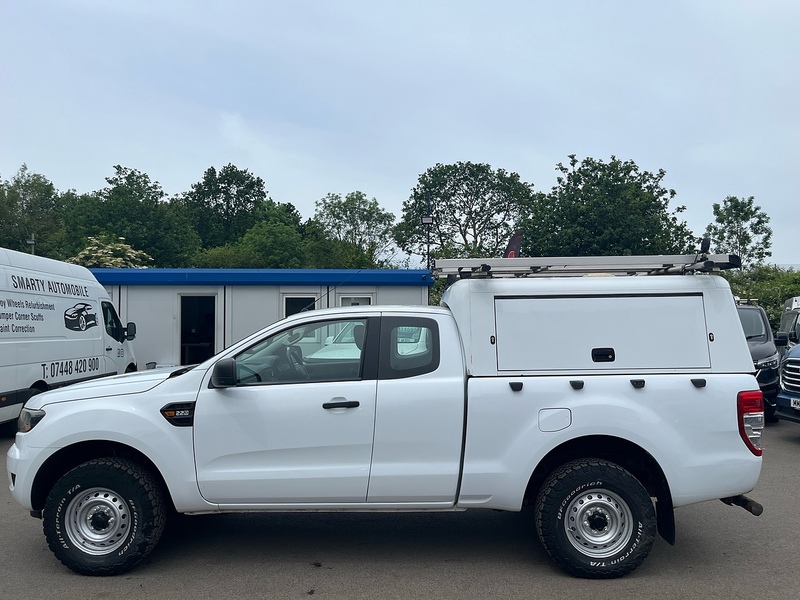 Ford 2.2 TDCi XL Pickup Double Cab 4dr Diesel Manual 4WD Euro 5 (s/s) (Eco Axle) (160 ps)