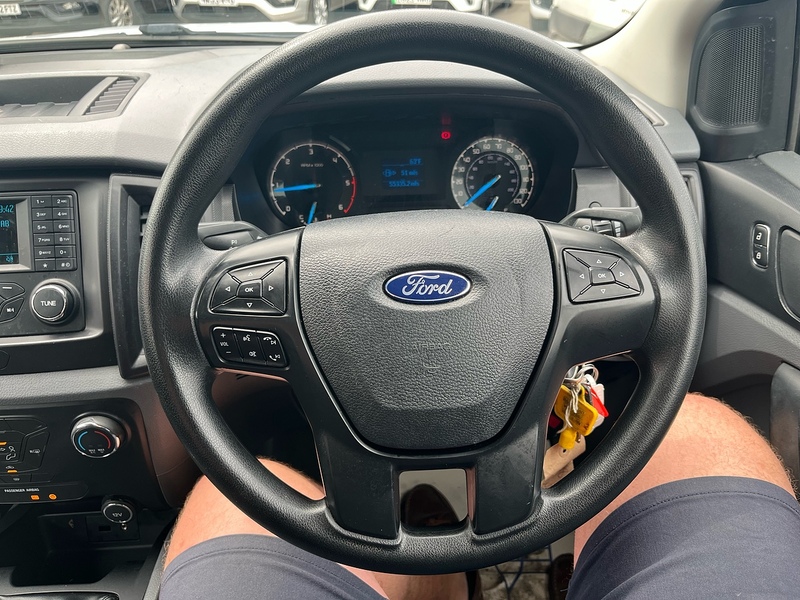 Ford 2.2 TDCi XL Pickup Double Cab 4dr Diesel Manual 4WD Euro 5 (s/s) (Eco Axle) (160 ps)