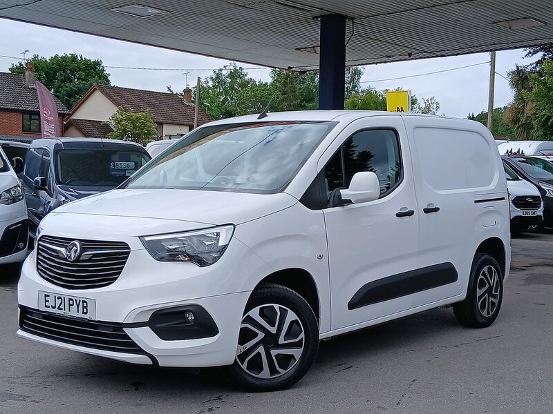 Vauxhall 1.5 Turbo D 2300 Sportive Panel Van 4dr Diesel Manual L1 H1 Euro 6 (100 ps)