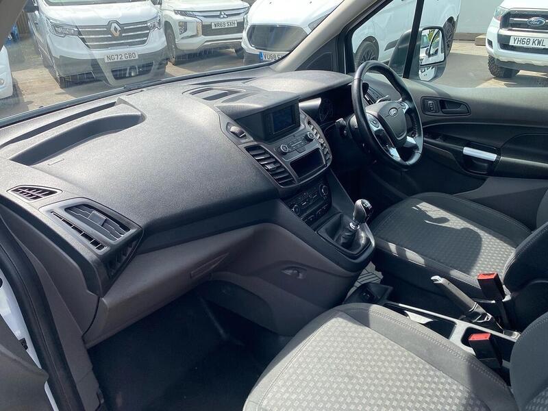 Ford 1.5 240 EcoBlue Trend Crew Van Double Cab 6dr Diesel Manual L1 Euro 6 (s/s) (100 ps)