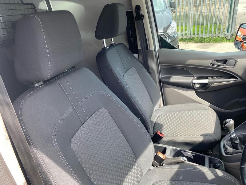 Ford 1.5 240 EcoBlue Trend Crew Van Double Cab 6dr Diesel Manual L1 Euro 6 (s/s) (100 ps)