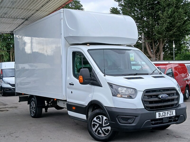 Ford 2.0 350 EcoBlue HD Leader Chassis Cab 2dr Diesel Manual RWD L4 Euro 6 (s/s) (DRW) (130 ps) 2.0 2dr Luton Van Manual Diesel