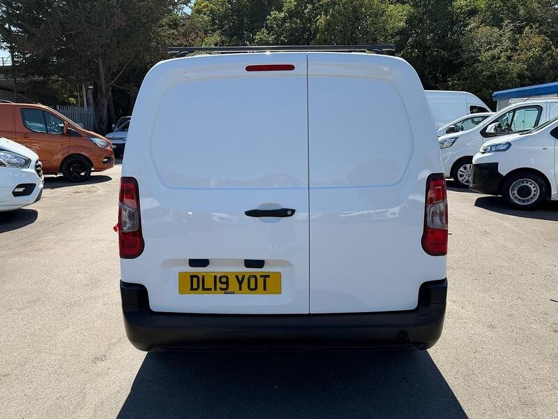 Vauxhall 1.5 Turbo D 2300 Edition Panel Van 6dr Diesel Manual L2 H1 Euro 6 (s/s) (100 ps)