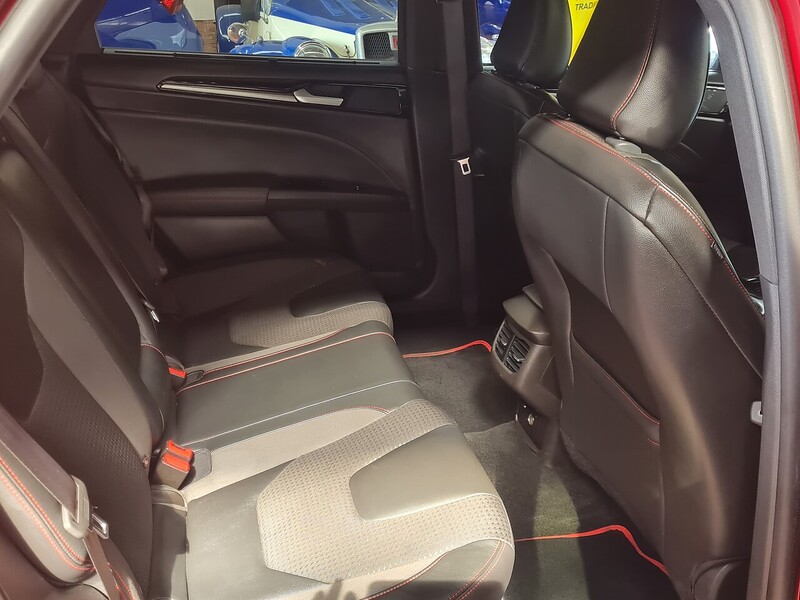 Ford 2.0 EcoBlue ST-Line Edition Estate 5dr Diesel Auto AWD Euro 6 (s/s) (190 ps)