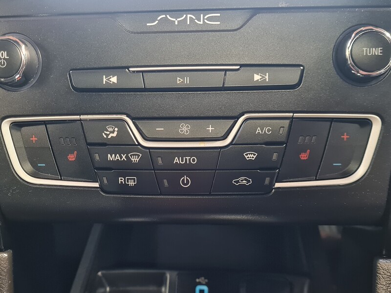 Ford 2.0 EcoBlue ST-Line Edition Estate 5dr Diesel Auto AWD Euro 6 (s/s) (190 ps)