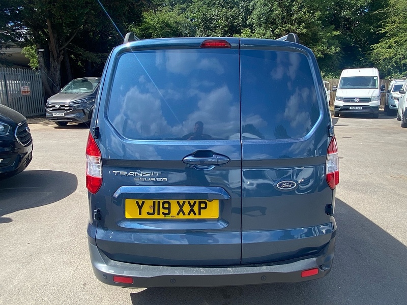 Ford EcoBoost Limited Panel Van 1.0 Manual Petrol