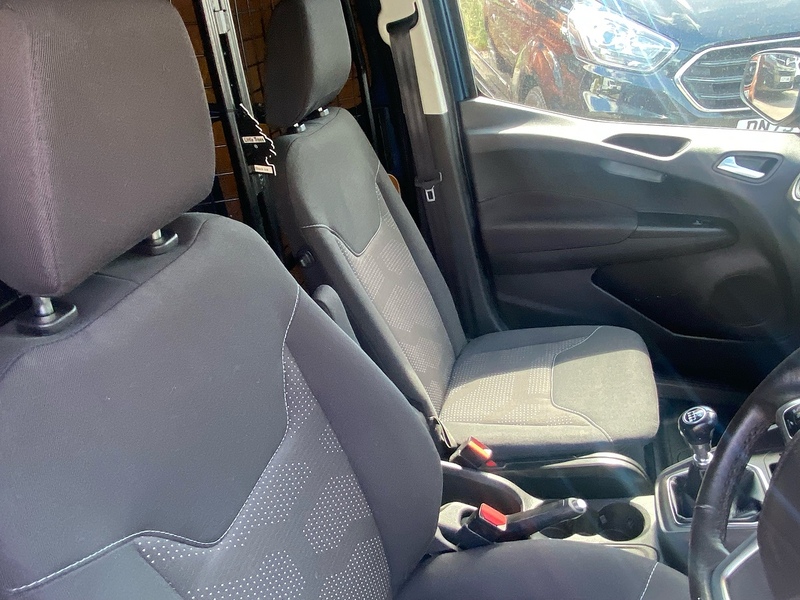 Ford EcoBoost Limited Panel Van 1.0 Manual Petrol