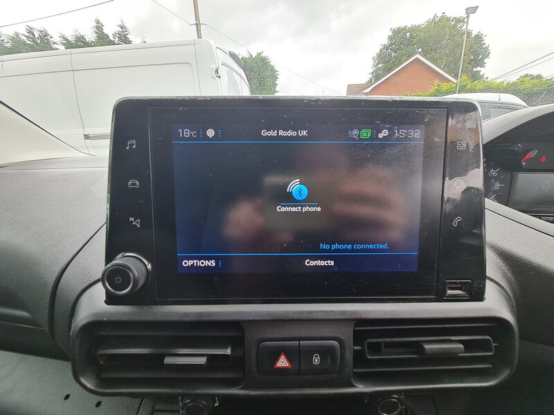 Peugeot 1.5 BlueHDi 1000 Professional Premium Standard Panel Van 5dr Diesel Manual SWB Euro 6 (100 bhp)