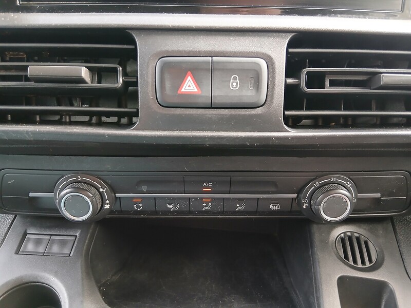 Peugeot 1.5 BlueHDi 1000 Professional Premium Standard Panel Van 5dr Diesel Manual SWB Euro 6 (100 bhp)