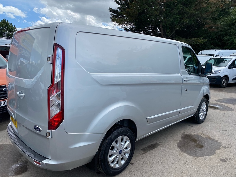 Ford 2.0 300 EcoBlue Limited Panel Van 5dr Diesel Manual L1 H1 Euro 6 (s/s) (130 ps)