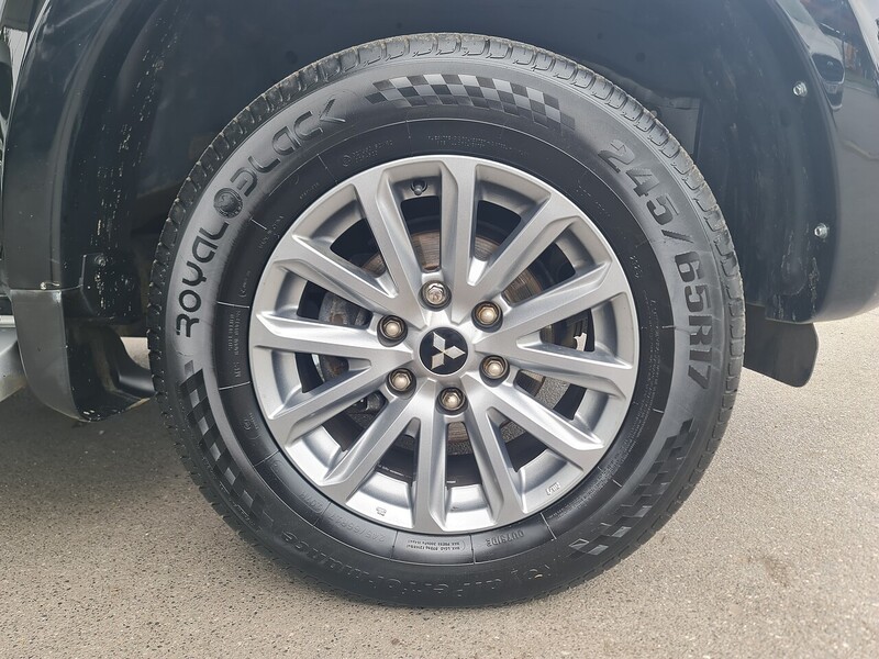 Mitsubishi DI-D DC Barbarian Pickup 2.4 Automatic Diesel