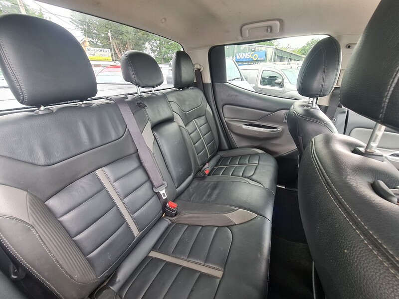 Mitsubishi DI-D DC Barbarian Pickup 2.4 Automatic Diesel