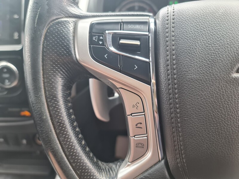 Mitsubishi DI-D DC Barbarian Pickup 2.4 Automatic Diesel