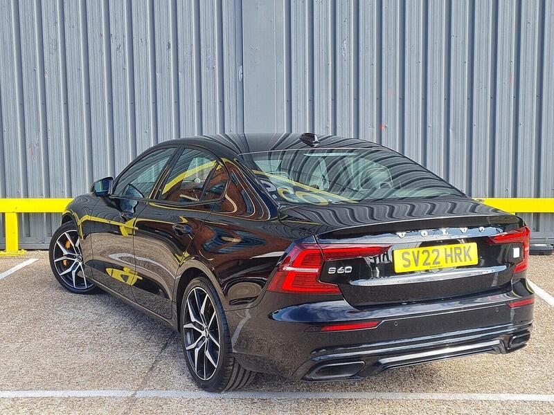 Volvo 2.0h T8 Recharge 11.6kWh Polestar Engineered Saloon 4dr Petrol Plug-in Hybrid Auto AWD Euro 6 (s/s) (405 ps)