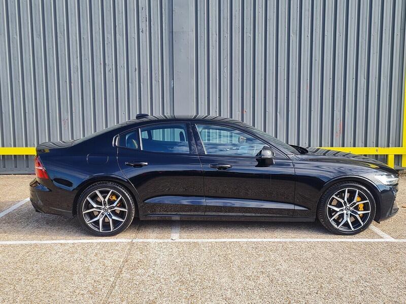 Volvo 2.0h T8 Recharge 11.6kWh Polestar Engineered Saloon 4dr Petrol Plug-in Hybrid Auto AWD Euro 6 (s/s) (405 ps)