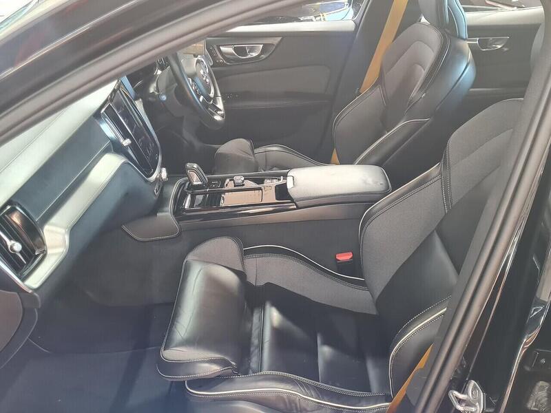 Volvo 2.0h T8 Recharge 11.6kWh Polestar Engineered Saloon 4dr Petrol Plug-in Hybrid Auto AWD Euro 6 (s/s) (405 ps)