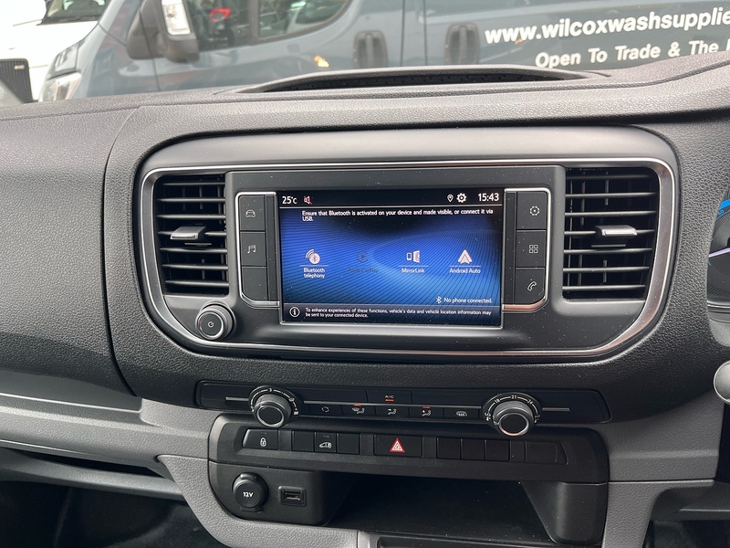 Toyota 75kWh Icon Medium Panel Van 6dr Electric Auto MWB (7kW OBC) (136 bhp)