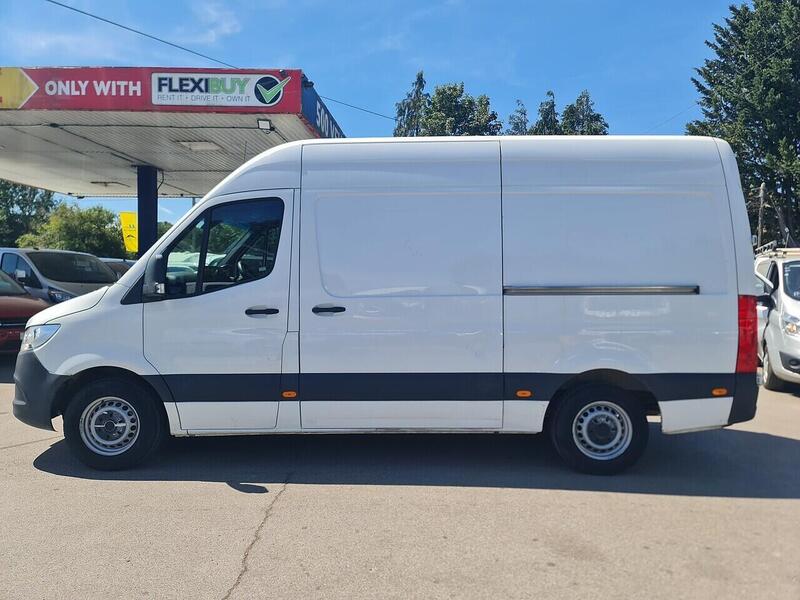 Mercedes-Benz 2.0 315 CDI Progressive Panel Van 5dr Diesel Manual RWD L2 H2 Euro 6 (s/s) (150 ps)