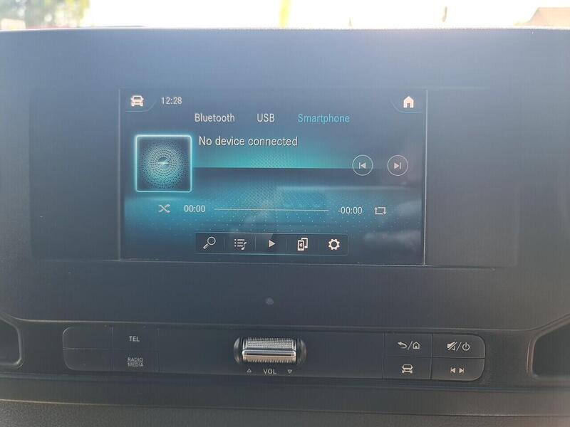 Mercedes-Benz 2.0 315 CDI Progressive Panel Van 5dr Diesel Manual RWD L2 H2 Euro 6 (s/s) (150 ps)