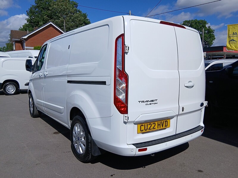 Ford 2.0 300 EcoBlue Limited Panel Van 5dr Diesel Manual L1 H1 Euro 6 (s/s) (130 ps)