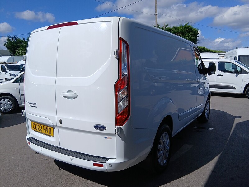 Ford 2.0 300 EcoBlue Limited Panel Van 5dr Diesel Manual L1 H1 Euro 6 (s/s) (130 ps)