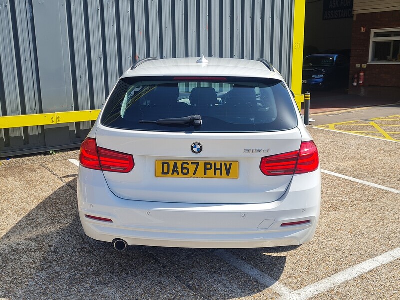 BMW 2.0 316d SE Touring 5dr Diesel Auto Euro 6 (s/s) (116 ps)