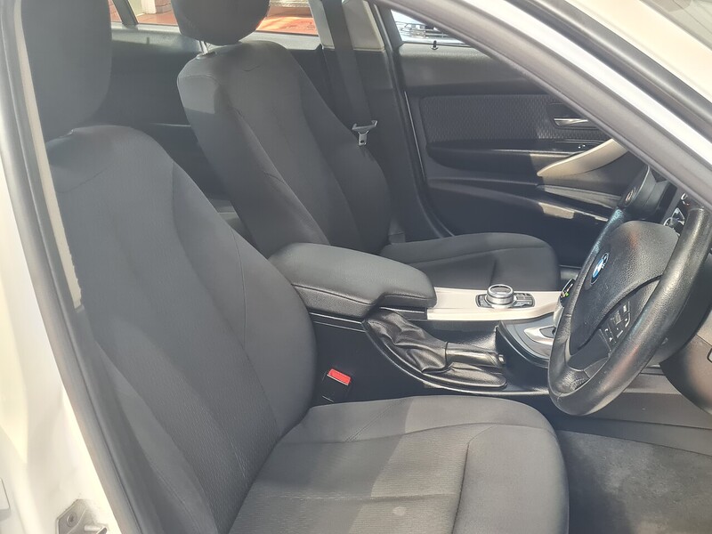 BMW 2.0 316d SE Touring 5dr Diesel Auto Euro 6 (s/s) (116 ps)