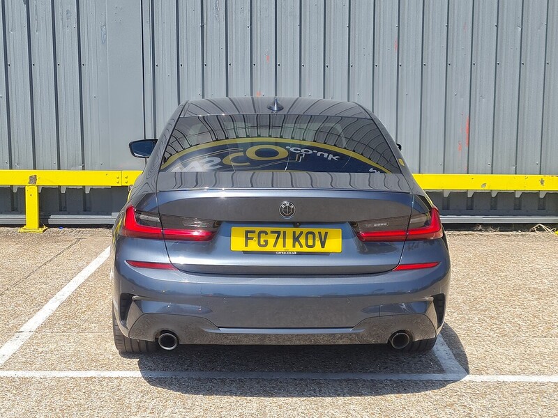 BMW 2.0 330e 12kWh M Sport Saloon 4dr Petrol Plug-in Hybrid Auto Euro 6 (s/s) (292 ps)