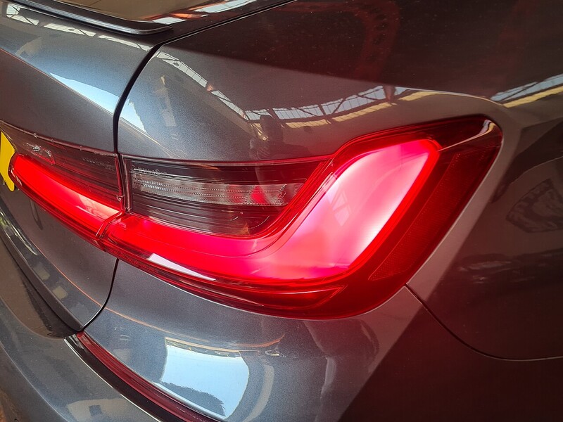 BMW 2.0 330e 12kWh M Sport Saloon 4dr Petrol Plug-in Hybrid Auto Euro 6 (s/s) (292 ps)