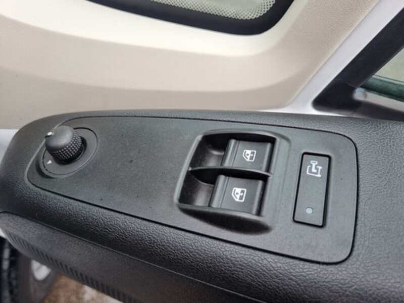 Peugeot 2.2 BlueHDi 335 Professional Panel Van 5dr Diesel Manual L3 H2 Euro 6 (s/s) (140 ps)