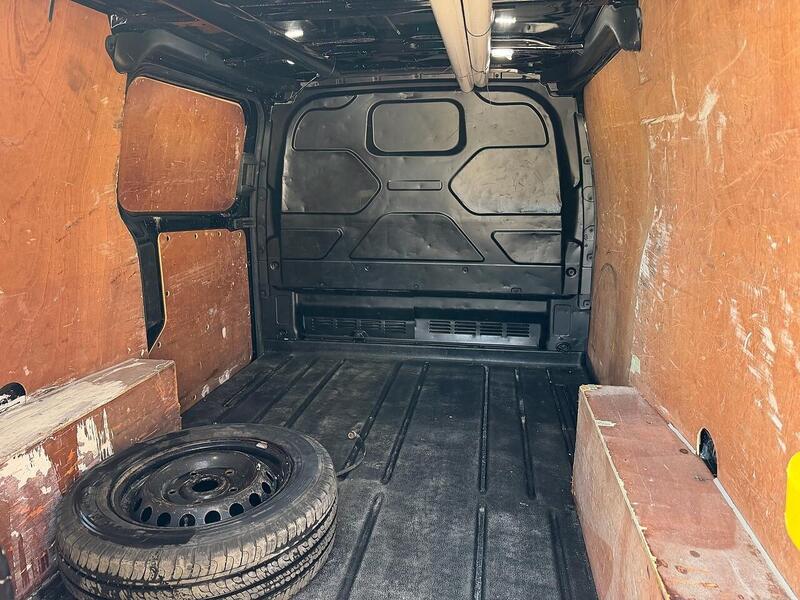 Ford 2.0 280 EcoBlue Limited Panel Van 5dr Diesel Manual L1 H1 Euro 6 (s/s) (130 ps)
