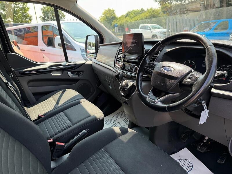 Ford 2.0 280 EcoBlue Limited Panel Van 5dr Diesel Manual L1 H1 Euro 6 (s/s) (130 ps)