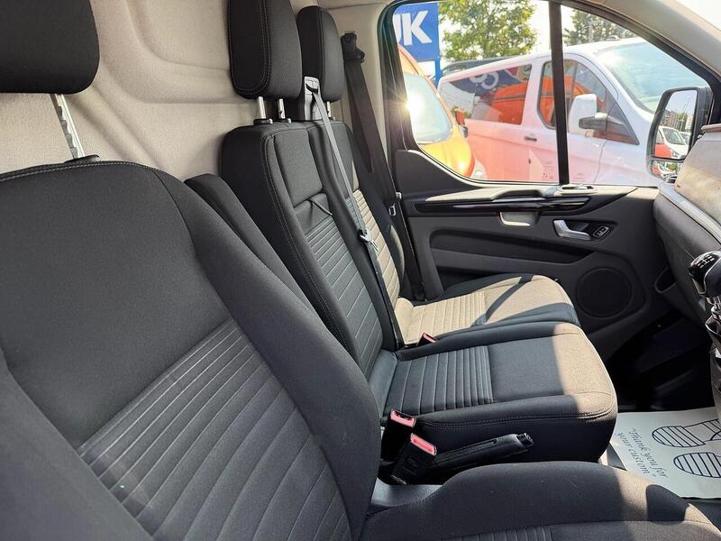 Ford 2.0 280 EcoBlue Limited Panel Van 5dr Diesel Manual L1 H1 Euro 6 (s/s) (130 ps)