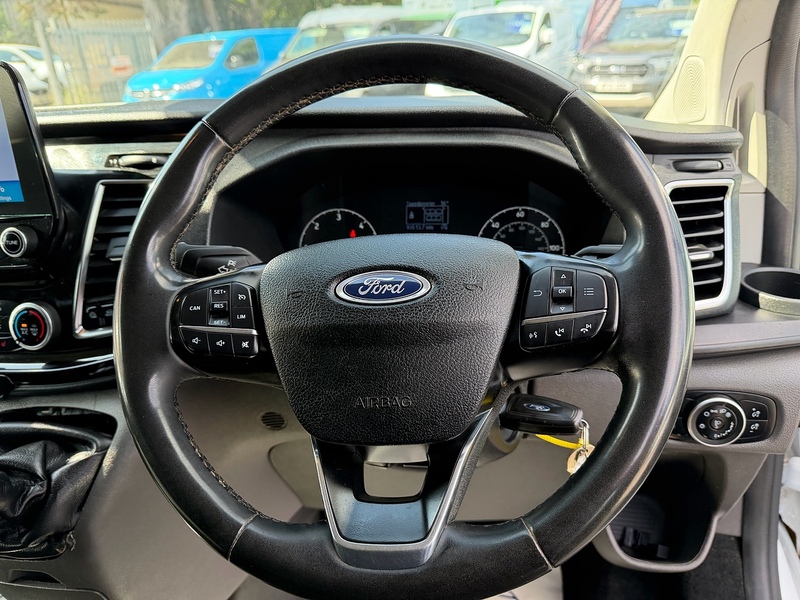Ford 2.0 320 EcoBlue Limited Crew Van Double Cab 5dr Diesel Manual L1 H1 Euro 6 (s/s) (130 ps)