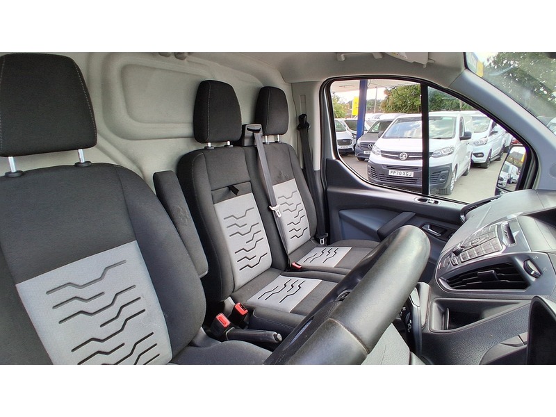 Ford 2.2 TDCi 270 Limited Panel Van 5dr Diesel Manual L1 H1 (186 g/km, 123 bhp)