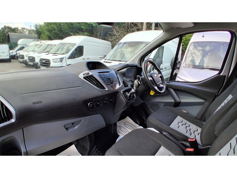 Ford 2.2 TDCi 270 Limited Panel Van 5dr Diesel Manual L1 H1 (186 g/km, 123 bhp)