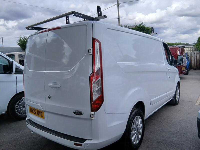 Ford 2.0 300 EcoBlue Limited Panel Van 5dr Diesel Manual L1 H1 Euro 6 (s/s) (130 ps)