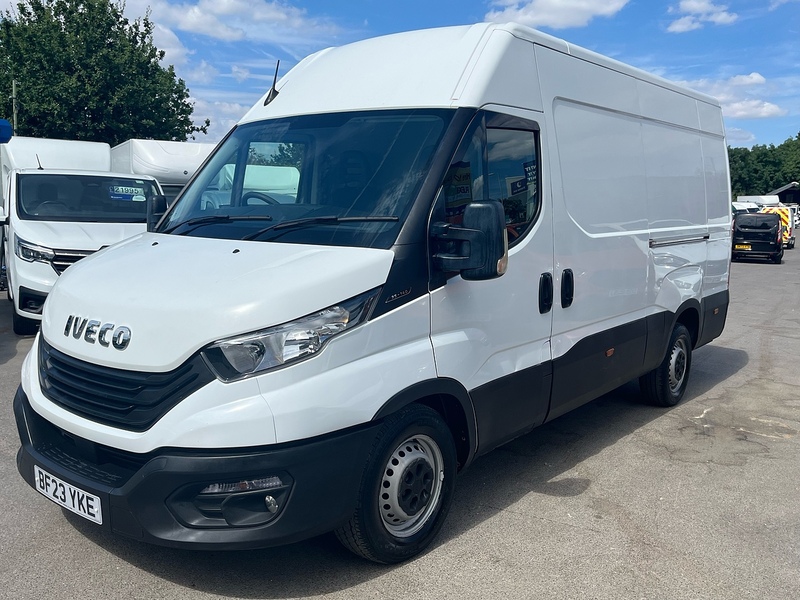 Iveco D HPI 14V 35S 3520 Panel Van 2.3 Manual Diesel