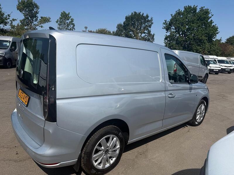 Volkswagen 2.0 TDI C20 Commerce Pro Panel Van 5dr Diesel Manual SWB Euro 6 (s/s) (102 ps)