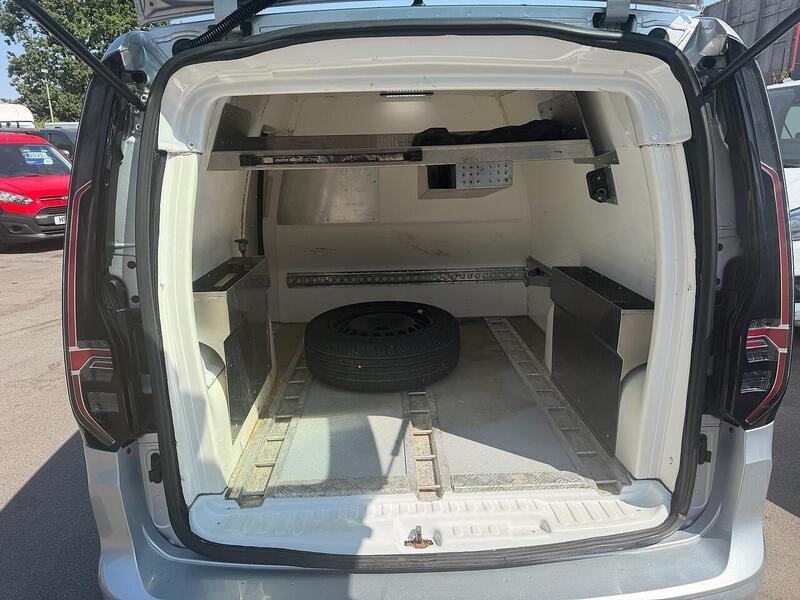 Volkswagen 2.0 TDI C20 Commerce Pro Panel Van 5dr Diesel Manual SWB Euro 6 (s/s) (102 ps)