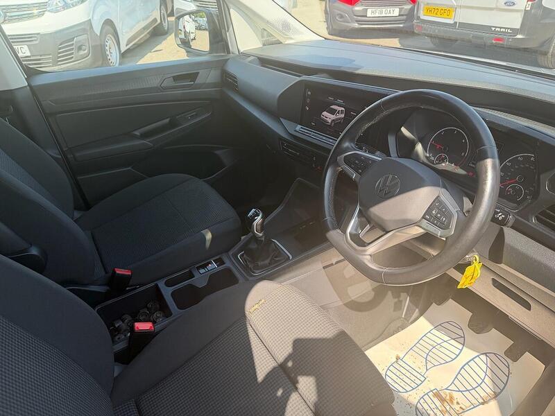 Volkswagen 2.0 TDI C20 Commerce Pro Panel Van 5dr Diesel Manual SWB Euro 6 (s/s) (102 ps)