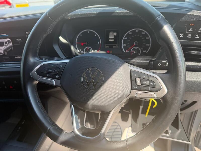 Volkswagen 2.0 TDI C20 Commerce Pro Panel Van 5dr Diesel Manual SWB Euro 6 (s/s) (102 ps)